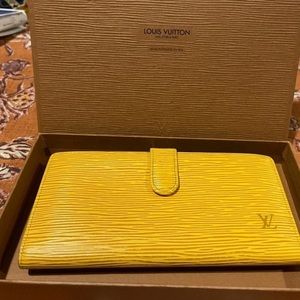 Louis Vuitton Yellow Epi continental clutch